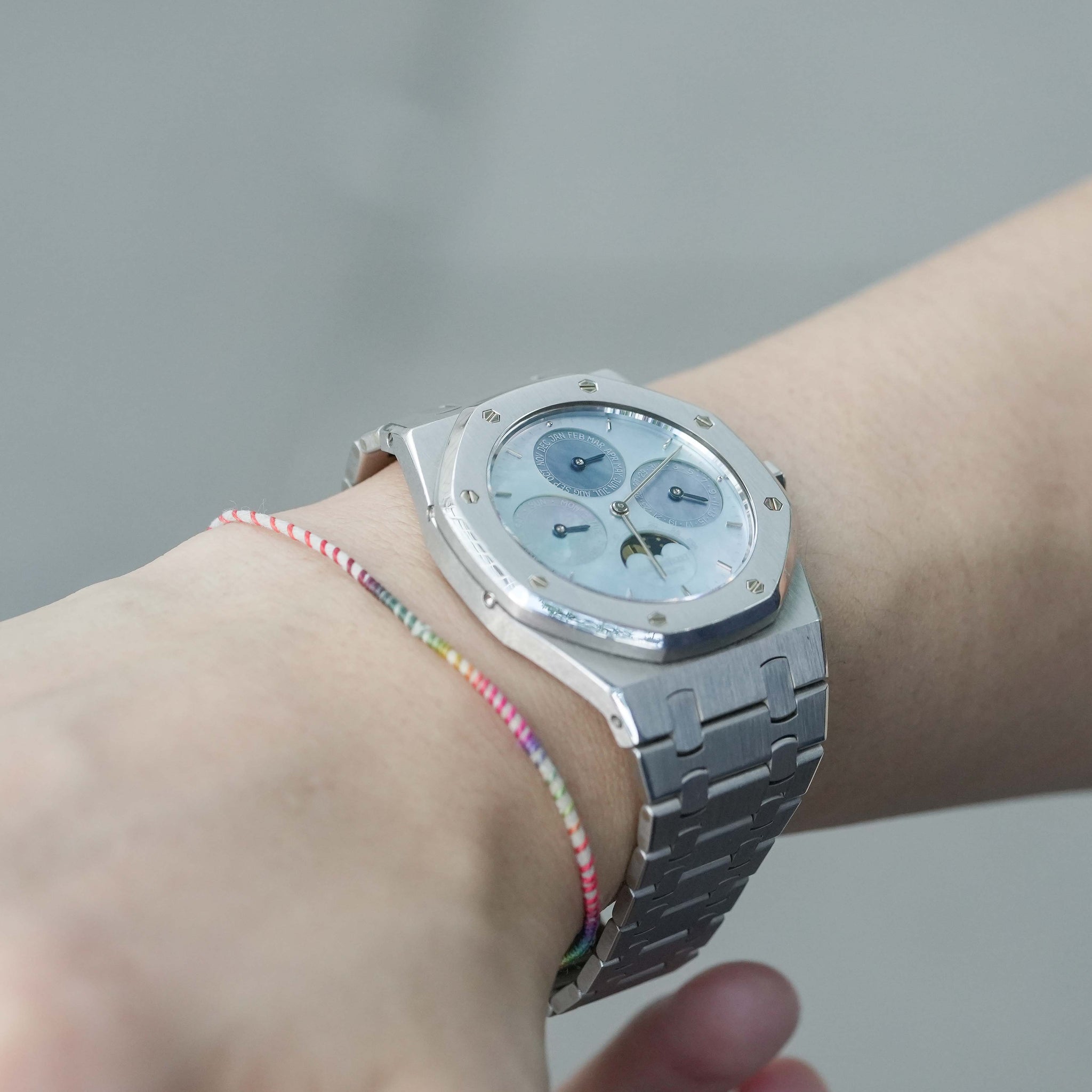 Wrist shot of Audemars Piguet Royal Oak ref.25654 in Platinum