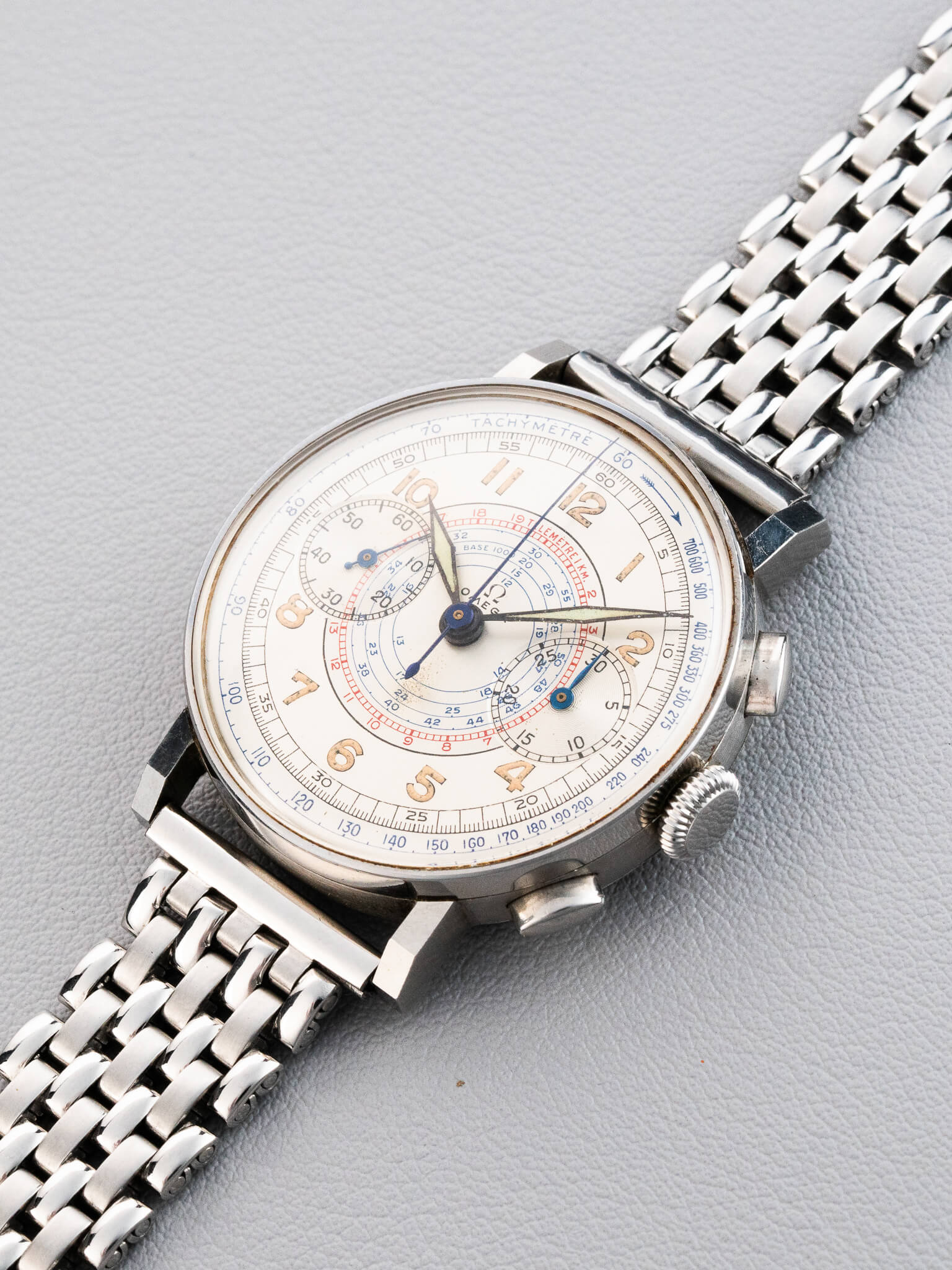 Omega Chronograph ref.33.3