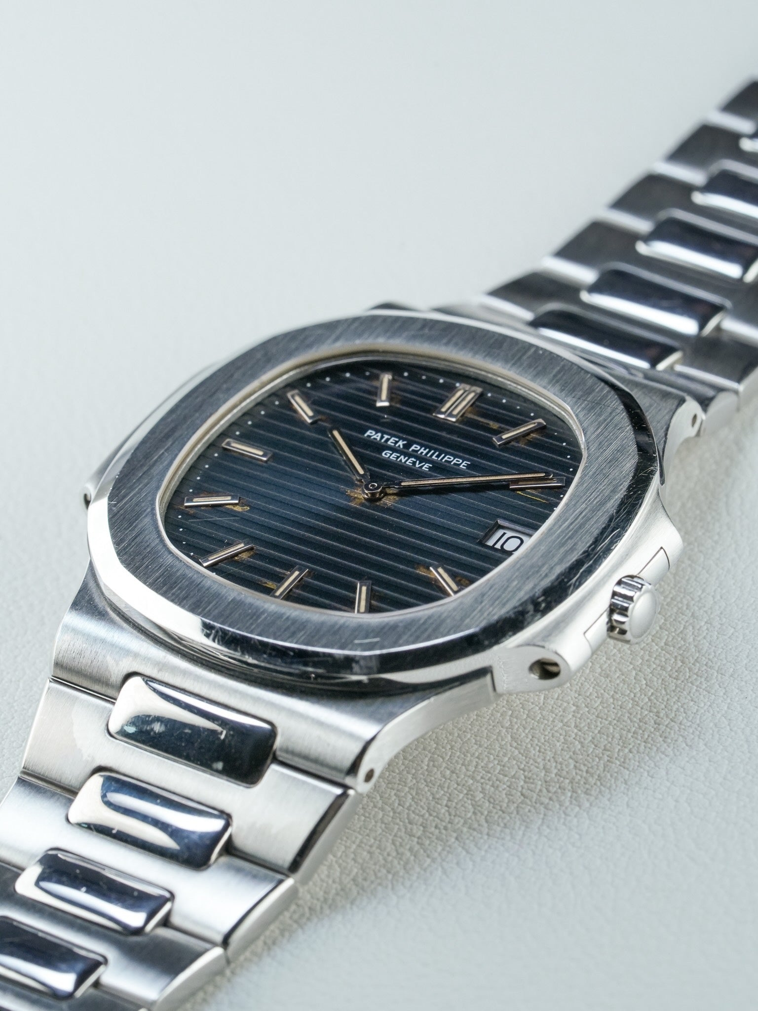 Detail of Patek Philippe Nautilus ref.3700 in Stainless Steel