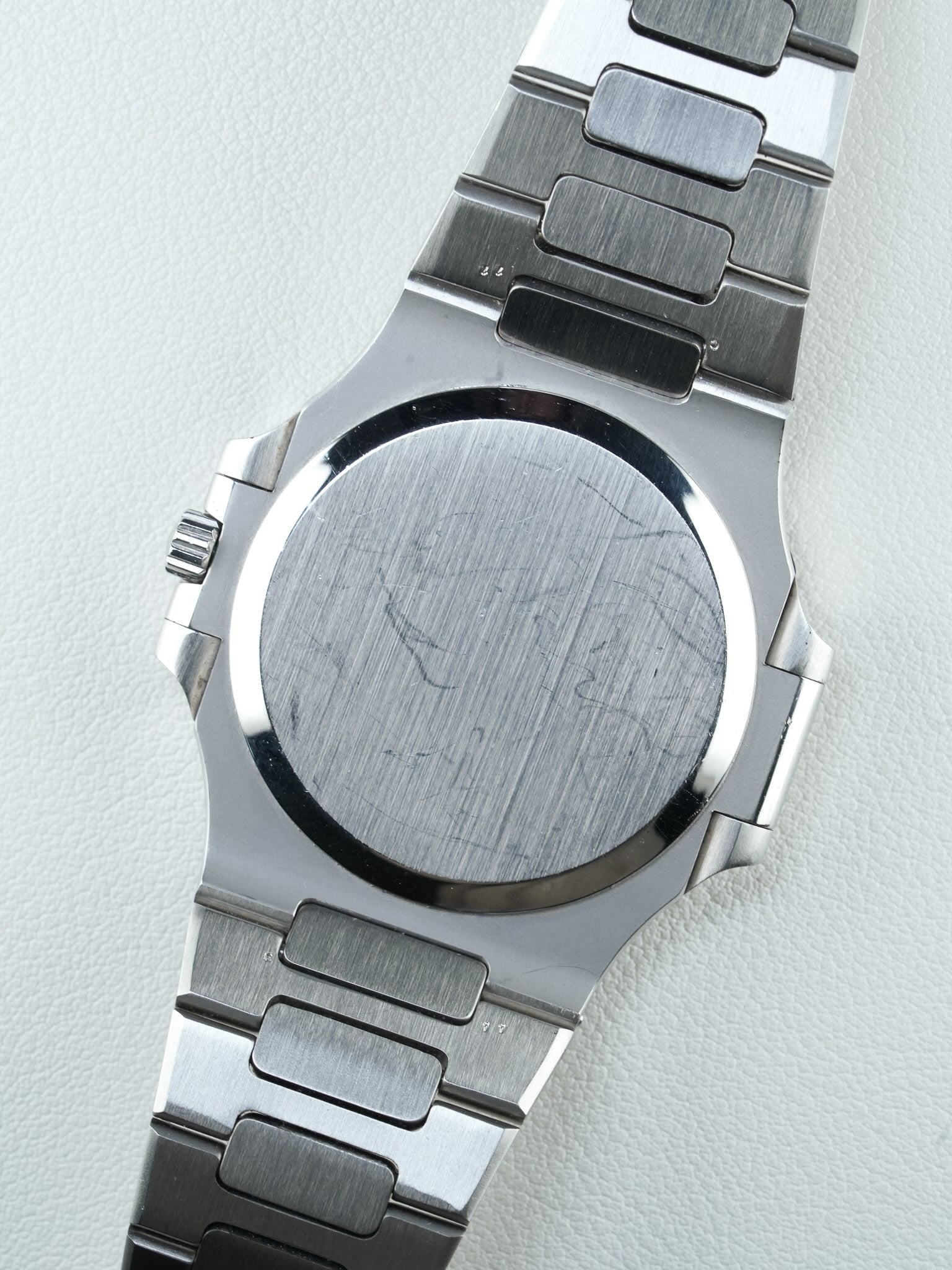 Case back of Patek Philippe Nautilus ref.3700 in Stainless Steel