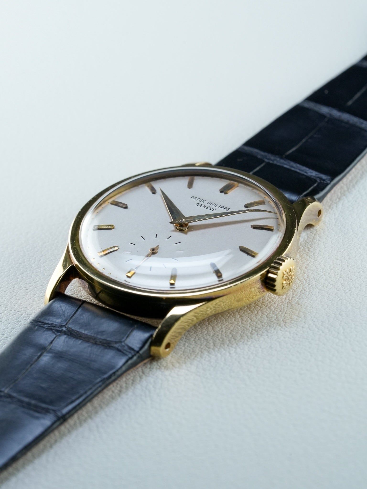 Patek Philippe Calatrava ref.570 in Yellow Gold, Antimagnetic 
