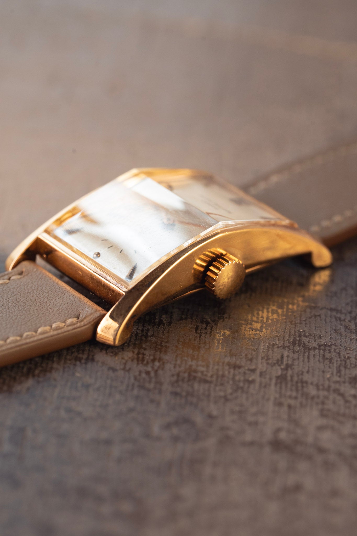 Patek 1593 sideview 