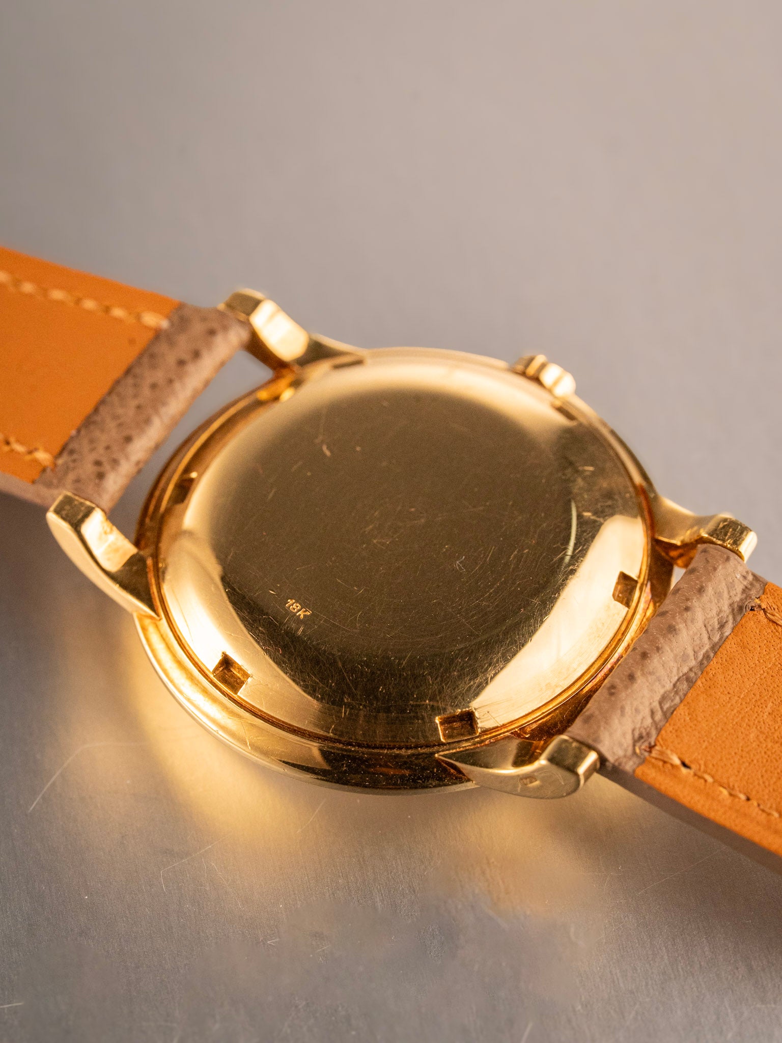 Case back of Patek Philippe 2552