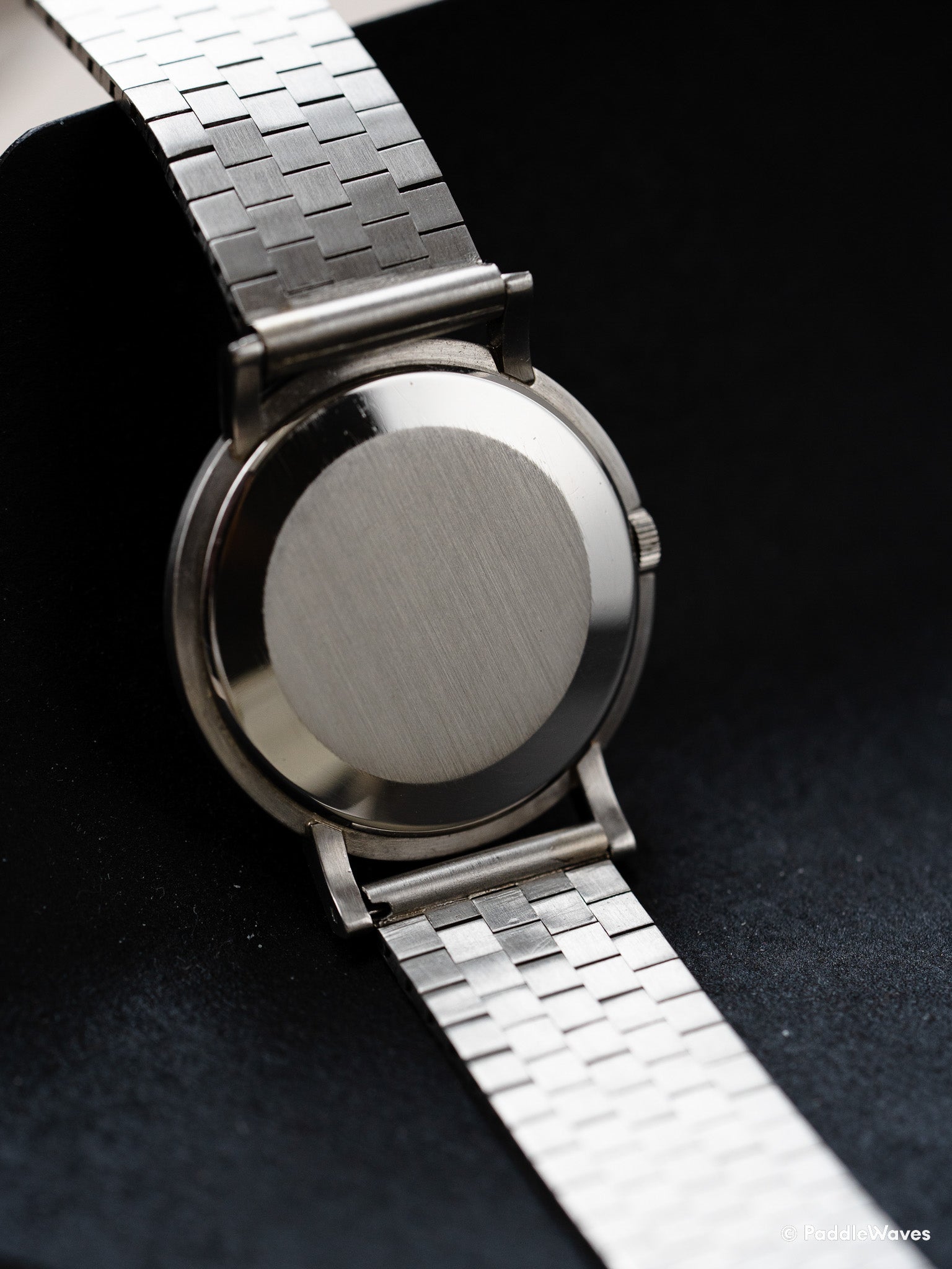 Case back and Original Bracelet of Patek Philippe Disco Volante ref.2594 