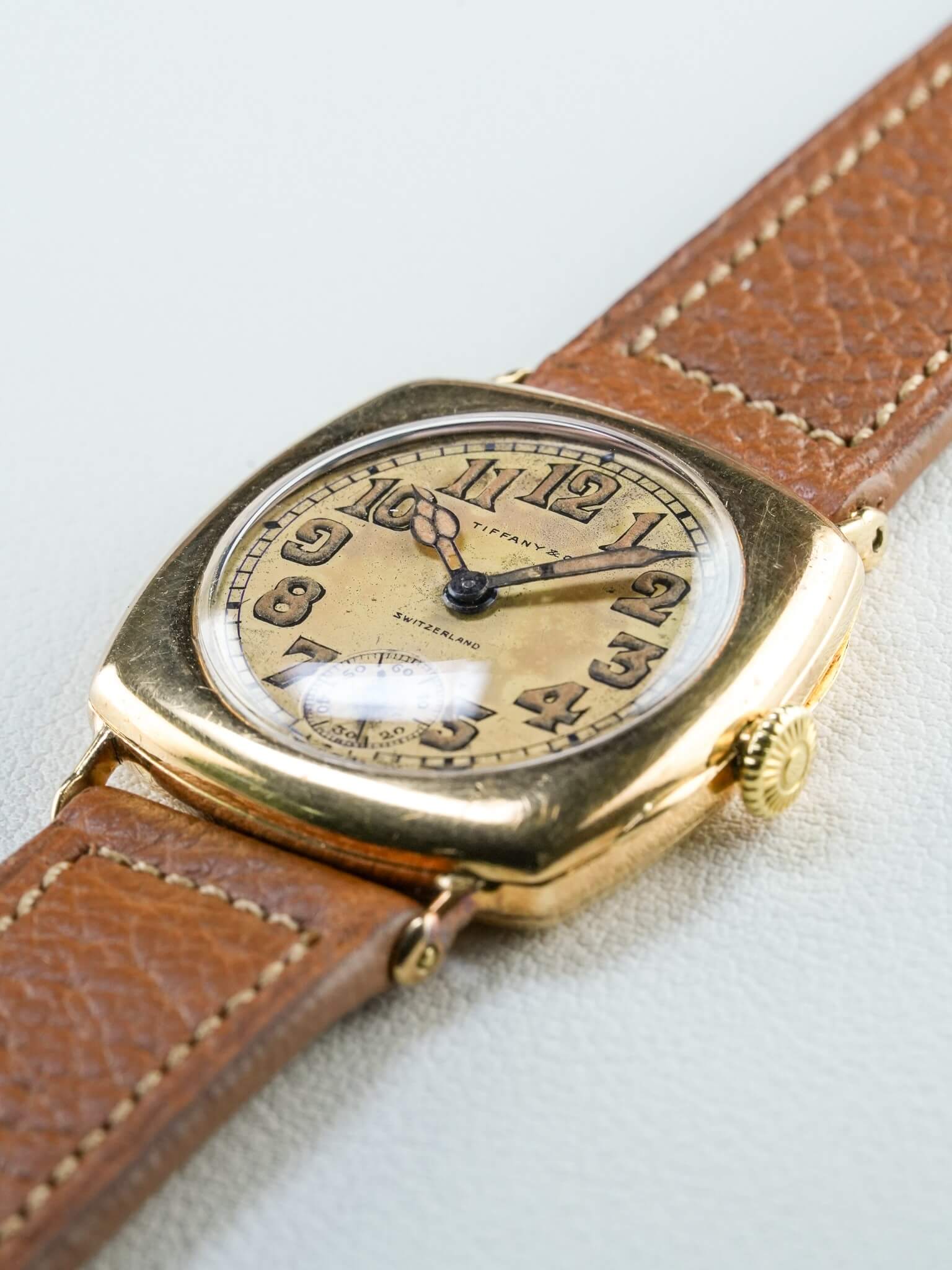 Side view of Petak Philippe Early Cushion Tiffany