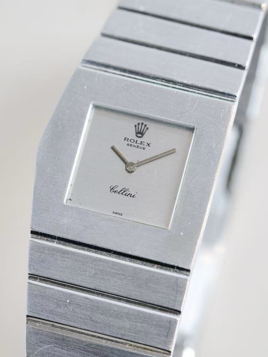 Detail of Rolex King Midas ref.4315 WhiteGold