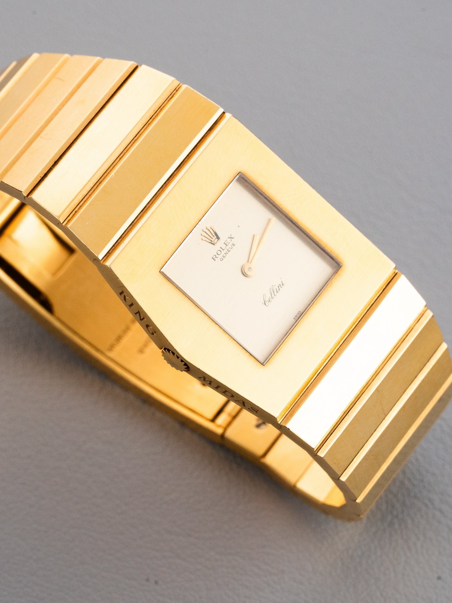 Rolex King Midas ref.4315 in Yellow Gold with crown and signed case